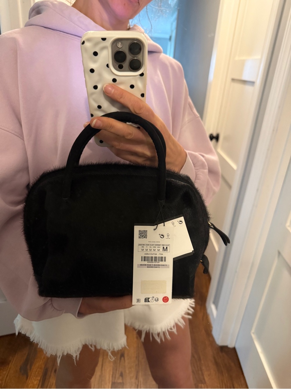 Elegant hairhide leather duffel bag